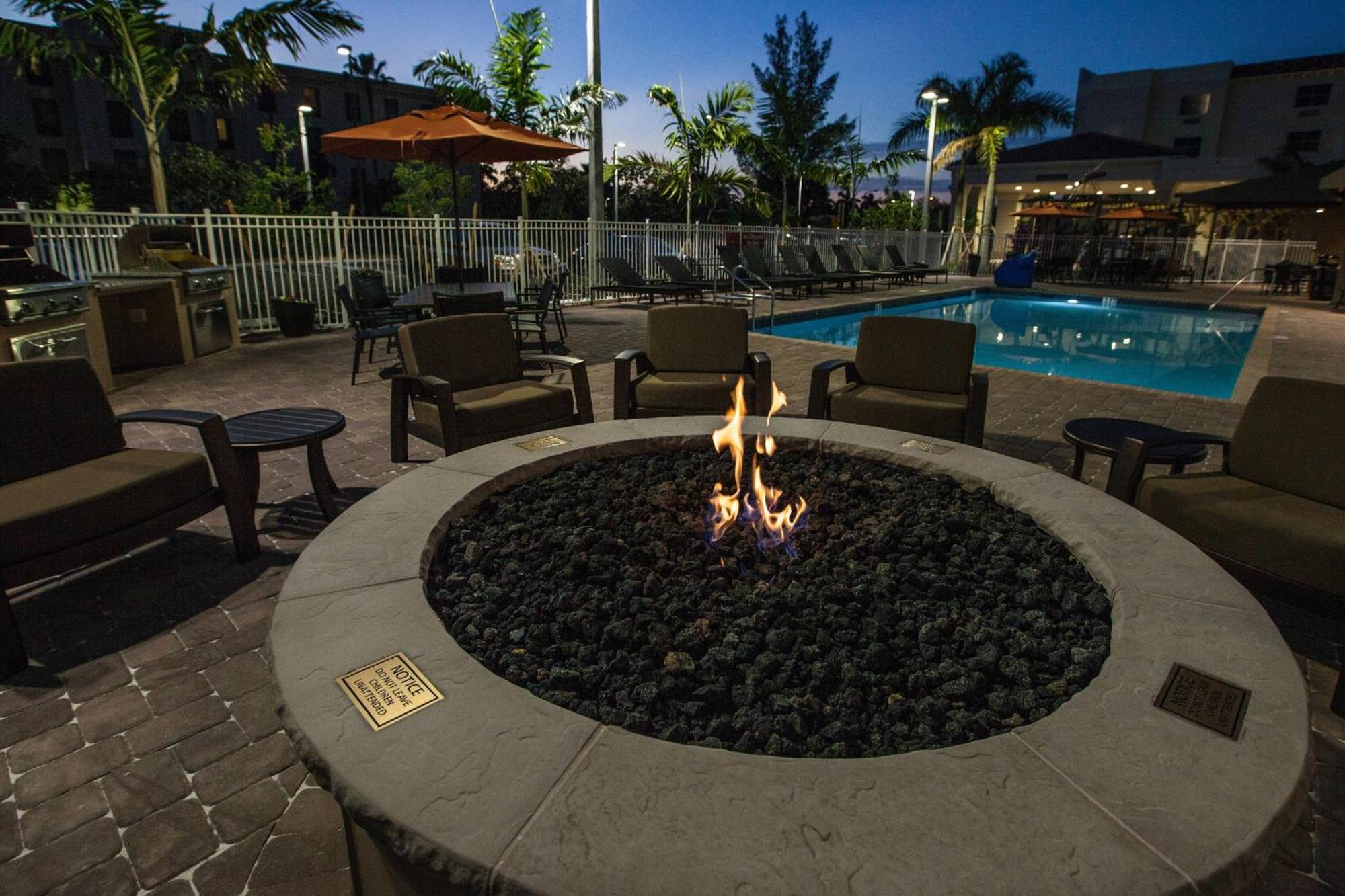 Towneplace Suites By Marriott Boynton Beach Exterior foto